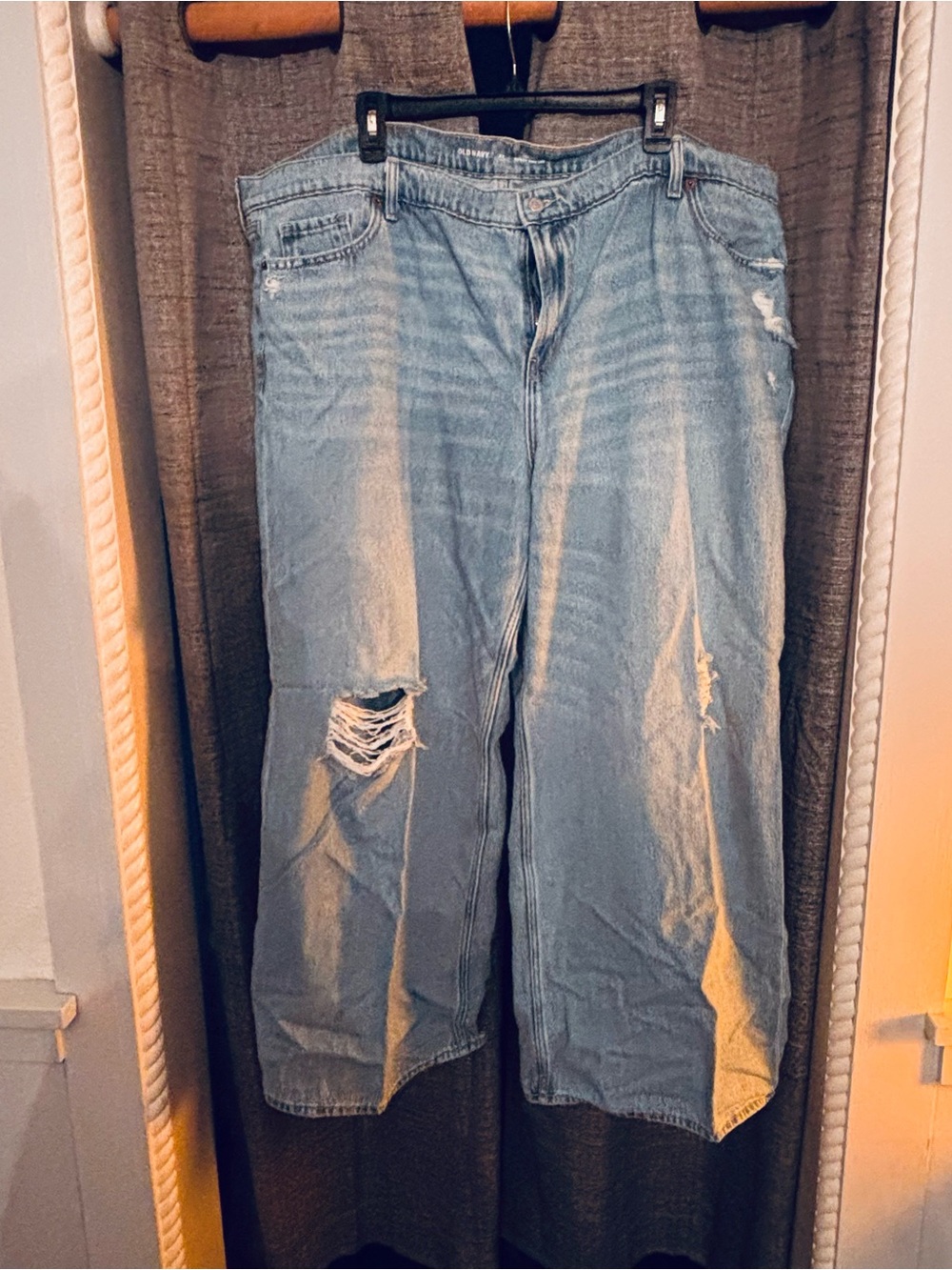 Old Navy Light Wash Distressed Wide-Leg Jeans